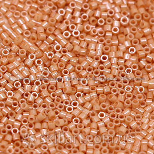 Бисер DBS-205 Miyuki Delica Beads 15/0 (жемчужный светлый бежевый)